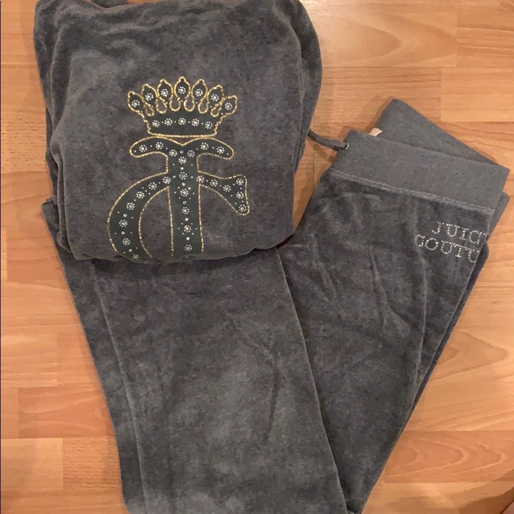 Juicy Couture Velour Sweatsuit